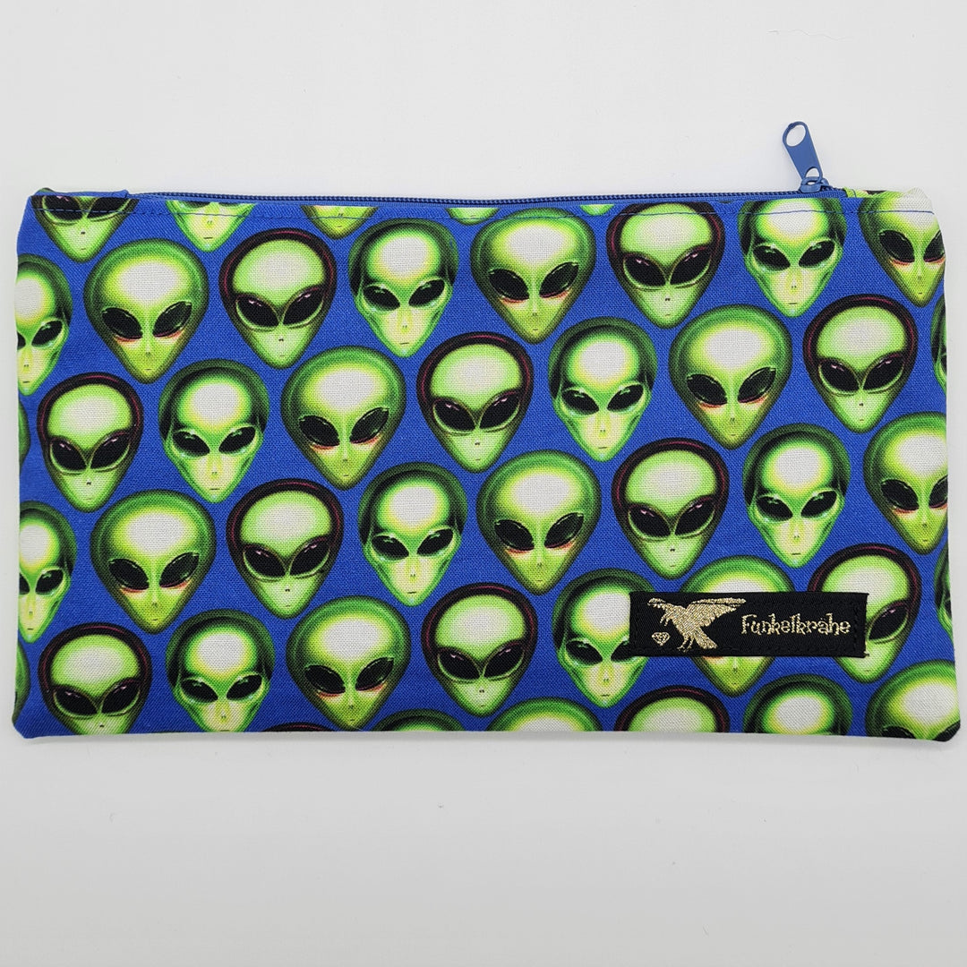 Reißverschlusstasche "Extraterrestrisch" Made by Funkelkrähe