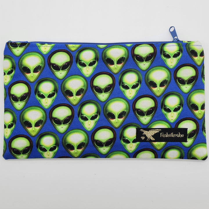 Reißverschlusstasche "Extraterrestrisch" Made by Funkelkrähe