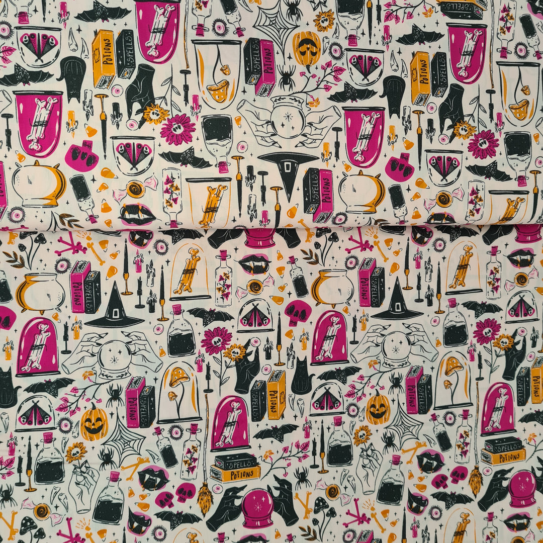 AGF Art Gallery Fabrics Witching Hour - Sweet n spookier