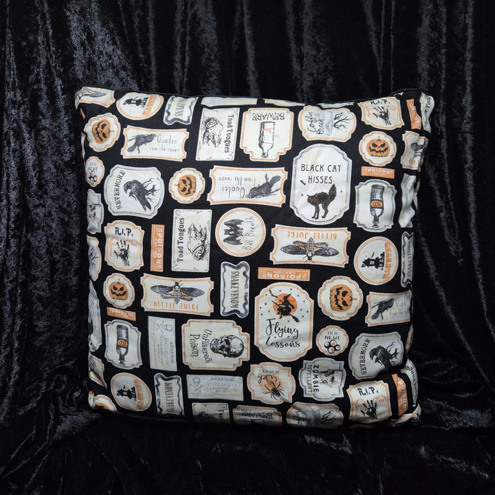 Kissenbezug "Apothecary" für Füllkissen 40x40cm mit Zaubertranketiketten - Made by Funkelkrähe