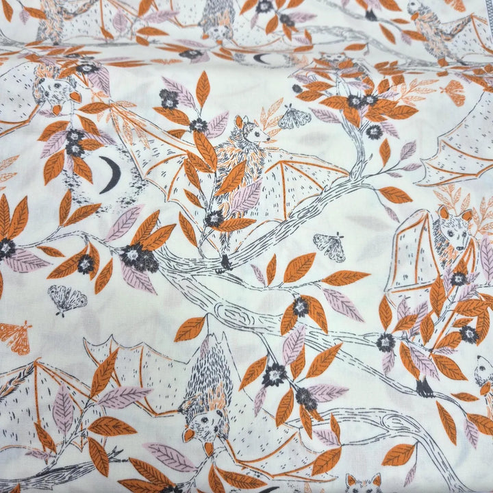 Popeline mit Fledermäusen Batty Hangout von Art Gallery Fabrics, Kollektion Sweet n spookier